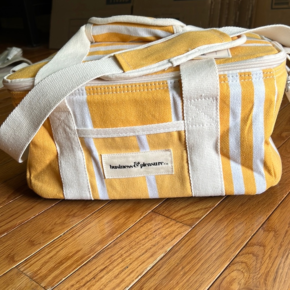 NWT Cooler Bag